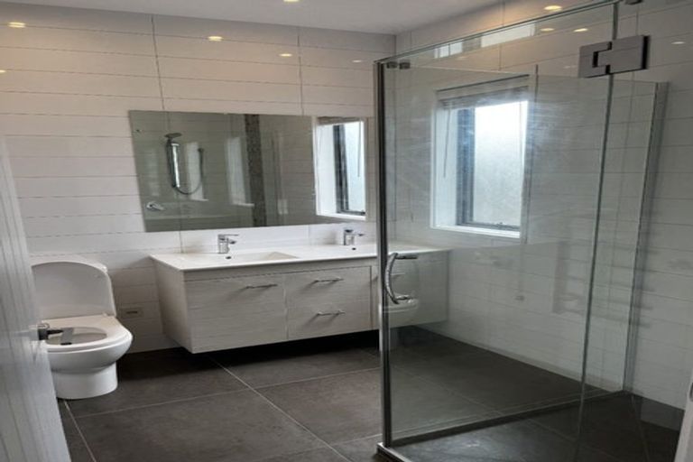 Photo of property in 84 Caldera Drive, Long Bay, Auckland, 0630