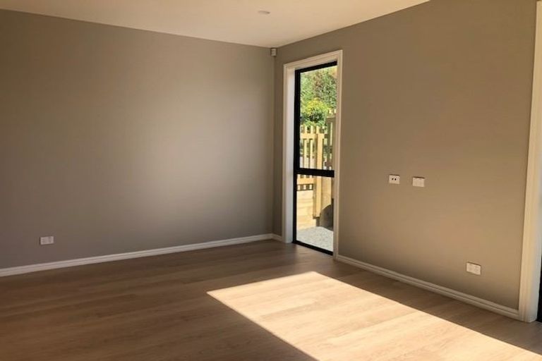 Photo of property in 12c Newhaven Terrace, Mairangi Bay, Auckland, 0630