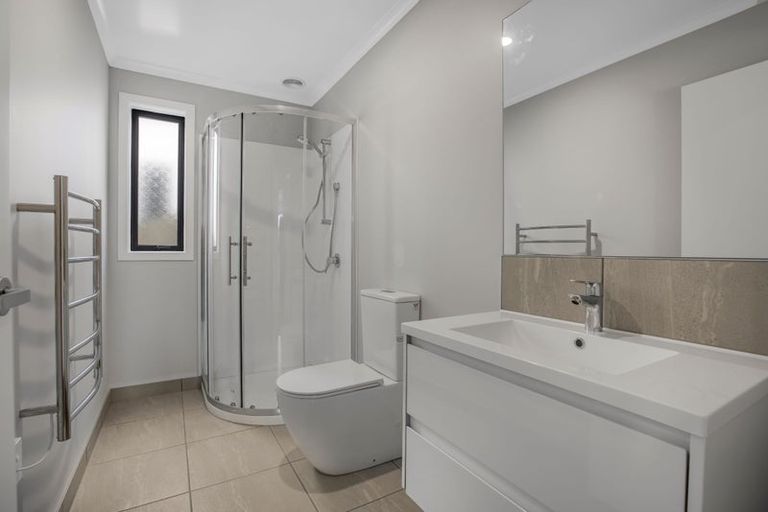 Photo of property in 38 Scenic Rise, Rototuna North, 3281