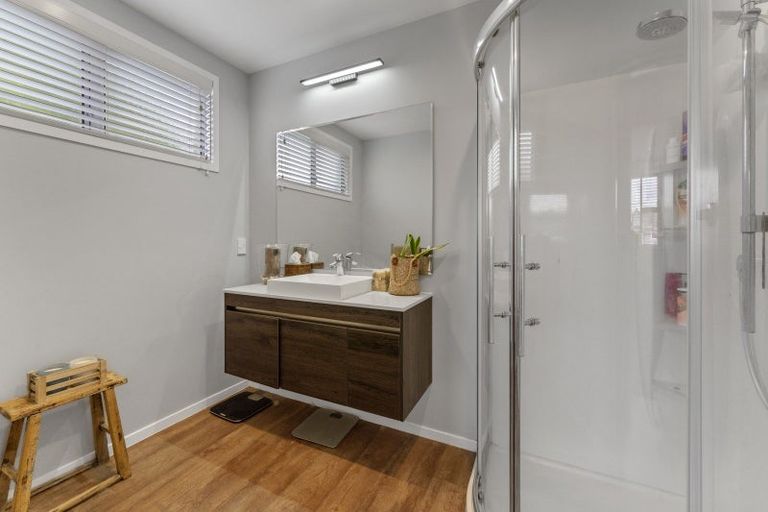 Photo of property in 21 Ratanui Road, Paraparaumu, 5032