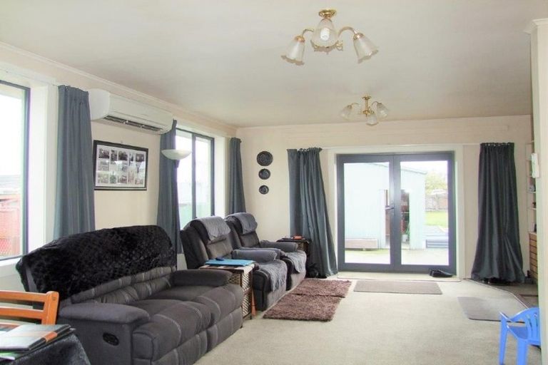 Photo of property in 46 Dryden Street, Milton, 9220