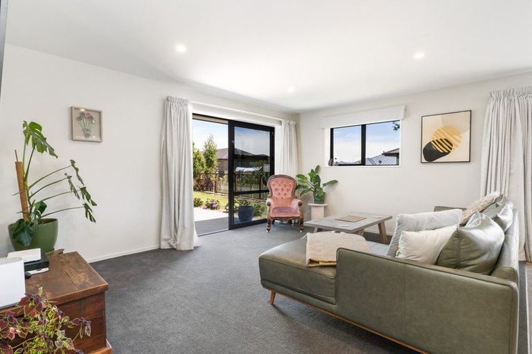 Photo of property in 9 Greenwood Place, Amberley, 7410