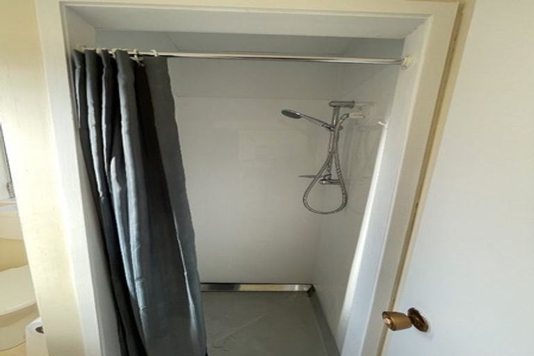 Photo of property in 119 Archmillen Avenue, Pakuranga Heights, Auckland, 2010