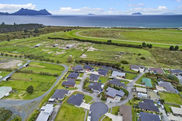 Photo of property in 50 Ocean View Rise, Ruakaka, 0116