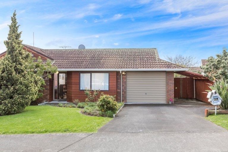 Photo of property in 1/83 Aberfeldy Avenue, Highland Park, Auckland, 2010