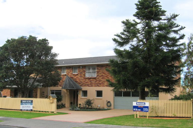 Photo of property in 7 Sunburst Avenue, Snells Beach, 0920