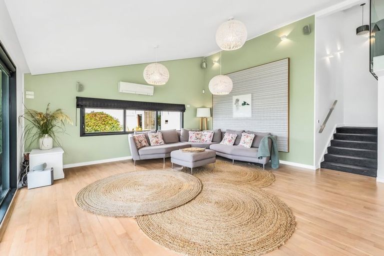 Photo of property in 21 Whareora Terrace, Cashmere, Christchurch, 8022