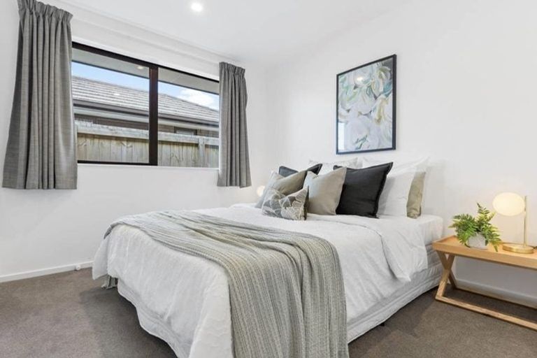 Photo of property in 52b Kayes Road, Pukekohe, 2120