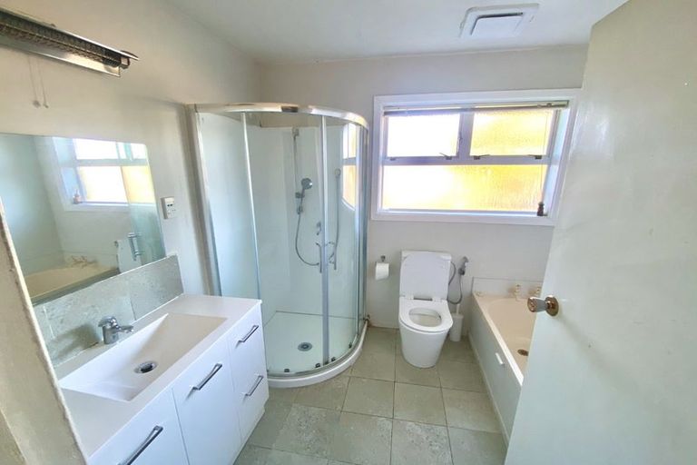 Photo of property in 116 Kendal Avenue, Burnside, Christchurch, 8053