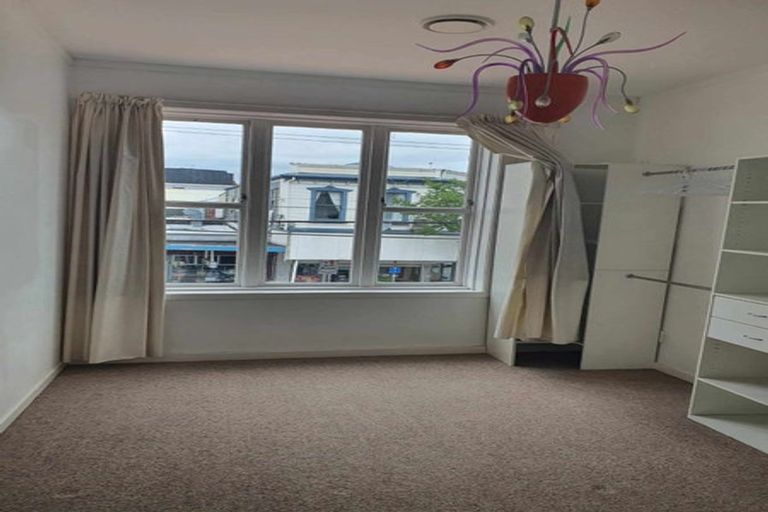 Photo of property in 186 Riddiford Street, Newtown, Wellington, 6021