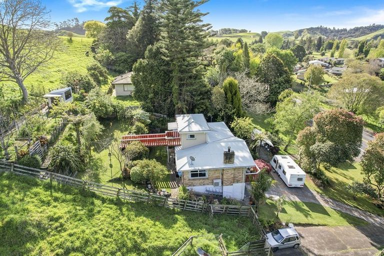 Photo of property in 94 Main Road, Tirau, 3410