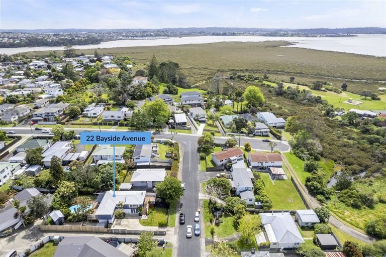 Photo of property in 22 Bayside Avenue, Te Atatu Peninsula, Auckland, 0610