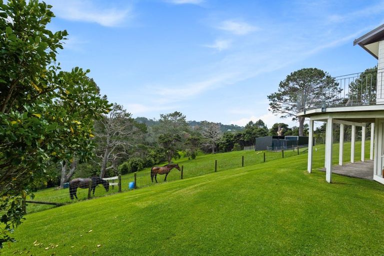 Photo of property in 23 Crows Road, Swanson, Auckland, 0614