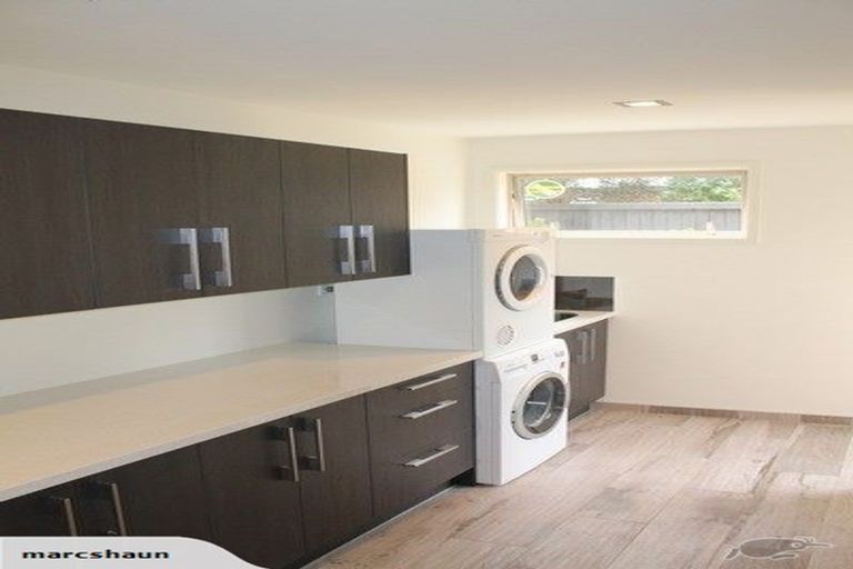 Photo of property in 6 Titirangi Crescent, Parklands, Christchurch, 8083