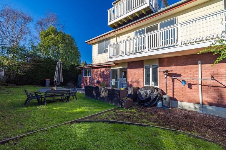 Photo of property in 4 Tau Crescent, Diamond Harbour, 8972