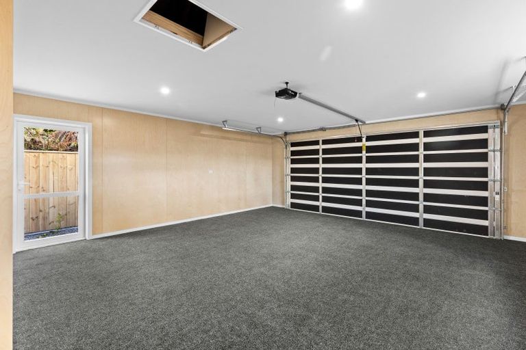 Photo of property in 7a Waterford Place, Westbrook, Palmerston North, 4412
