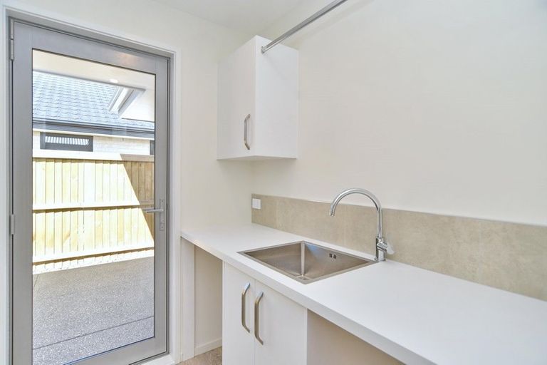 Photo of property in 26 Tara Crescent, Woodend, 7610