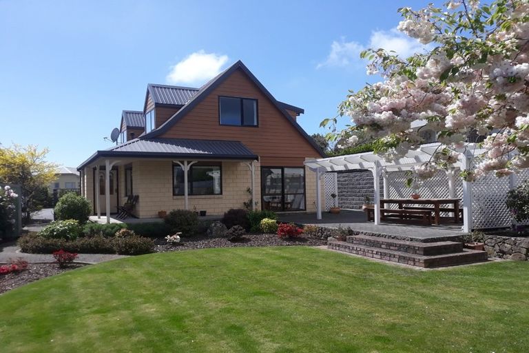 Photo of property in 216 Major Hornbrook Road, Mount Pleasant, Christchurch, 8081