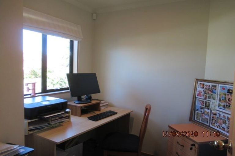 Photo of property in 4 Rukutai Street, Orakei, Auckland, 1071