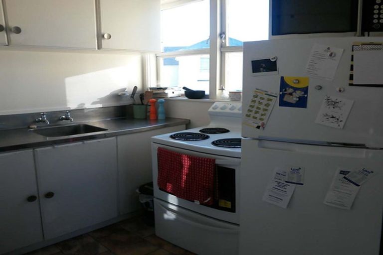 Photo of property in 218 Rintoul Street, Berhampore, Wellington, 6023