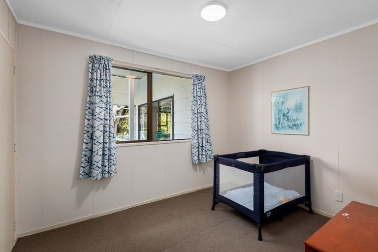 Photo of property in 4 Pohutukawa Drive, Athenree, Katikati, 3177