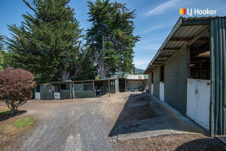 Photo of property in 4 Mcmeakin Road, Abbotsford, Dunedin, 9018