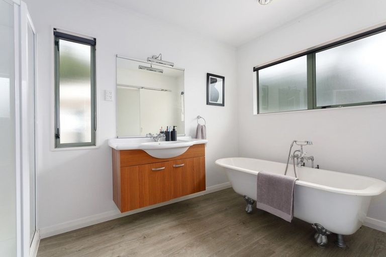 Photo of property in 11 Warbrick Terrace, Matata, Whakatane, 3194