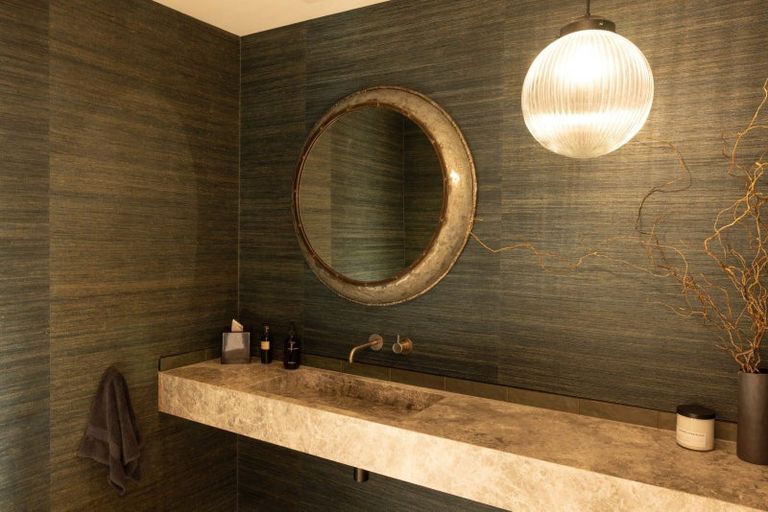 Photo of property in 4a Charles Street, Westshore, Napier, 4110