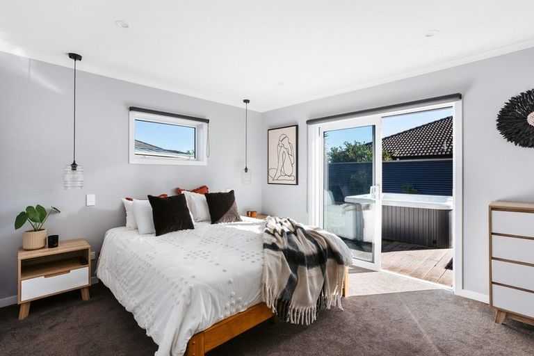 Photo of property in 28 Araroa Place, Papamoa Beach, Papamoa, 3118