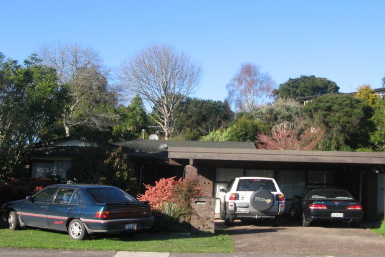 Photo of property in 25 Bellfield Road, Opaheke, Papakura, 2113