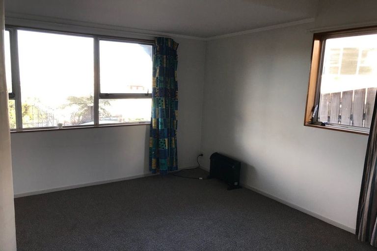 Photo of property in 334a Glenvar Road, Torbay, Auckland, 0630