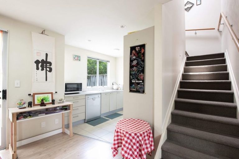 Photo of property in 20 Albionvale Road, Glen Eden, Auckland, 0602