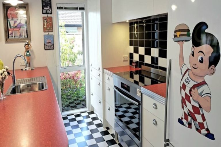 Photo of property in 39 Pukeko Way, Kinloch, Taupo, 3377