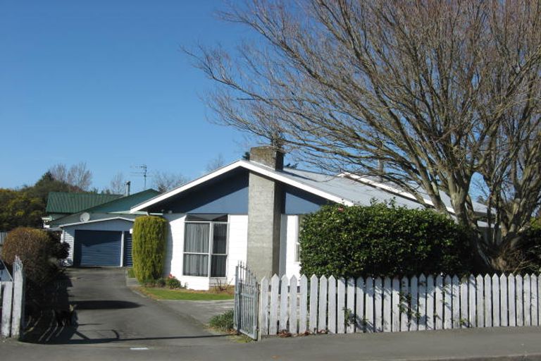 Photo of property in 111 East Street, Greytown, 5712