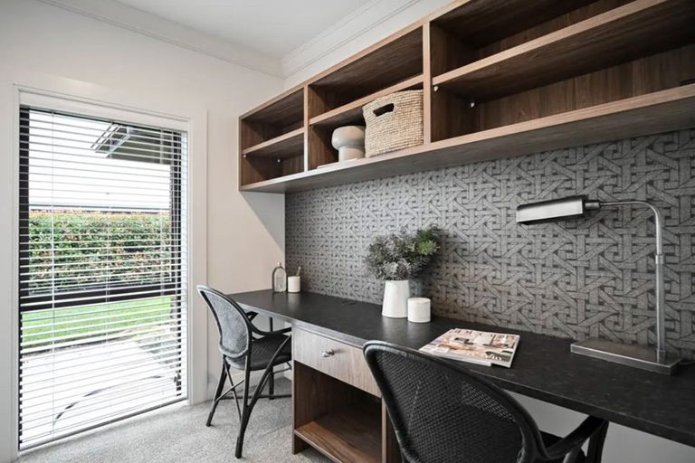 Photo of property in 127 Arataki Road, Havelock North, 4130