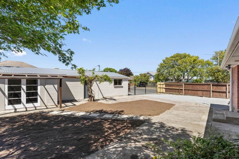 Photo of property in 26 Charlcott Street, Burnside, Christchurch, 8053