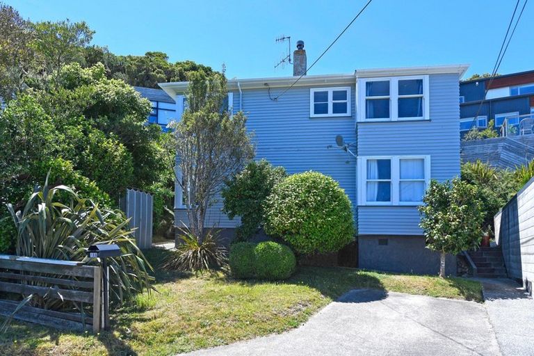 Photo of property in 18a Montgomery Avenue, Karori, Wellington, 6012