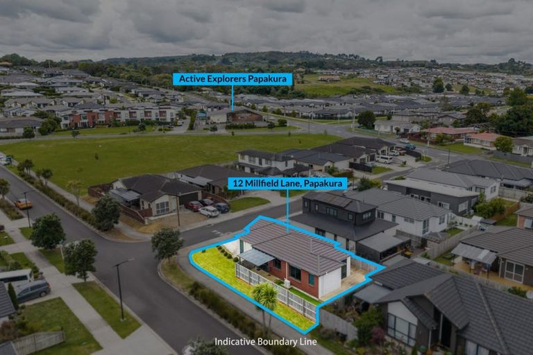 Photo of property in 12 Millfield Lane, Papakura, 2110