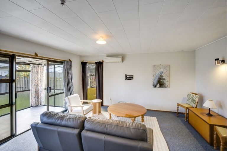 Photo of property in 810 Queen Street West, Saint Leonards, Hastings, 4120