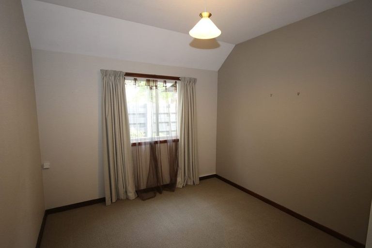 Photo of property in 32 Oak Grove, Ashburton, 7700