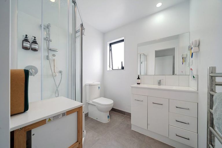 Photo of property in 26 Eileen Newey Place, Henderson, Auckland, 0612