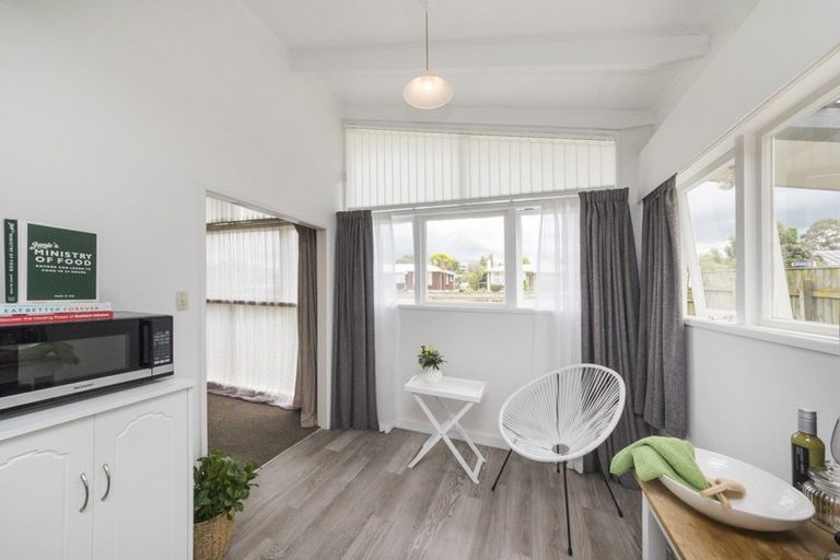 Photo of property in 21 Mcclure Street, Feilding, 4702