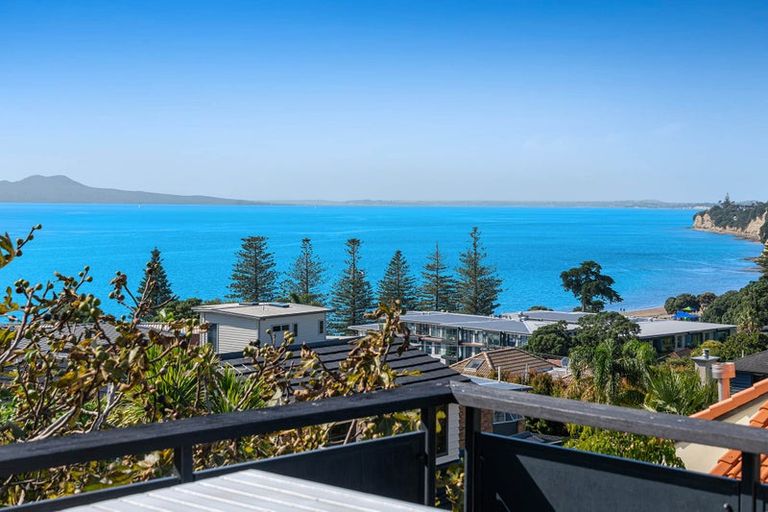 Photo of property in 13a Orchard Road, Browns Bay, Auckland, 0630