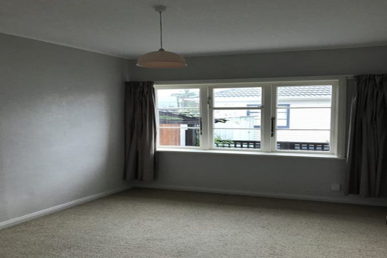 Photo of property in 17 Churchill Street, Kensington, Whangarei, 0112