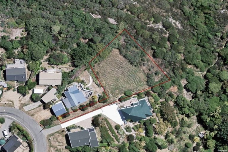 Photo of property in 9a Ranui Crescent, Diamond Harbour, 8971