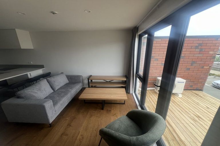 Photo of property in 14 Te Puketoka Lane, Mangere, Auckland, 2022