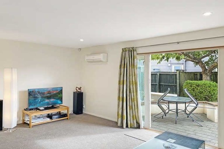 Photo of property in 66d Peverel Street, Riccarton, Christchurch, 8041