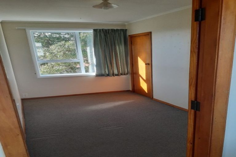 Photo of property in 19 Trevethick Grove, Woburn, Lower Hutt, 5010
