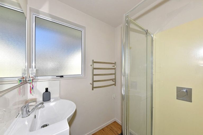 Photo of property in 2/34 Marshall Street, Woolston, Christchurch, 8023