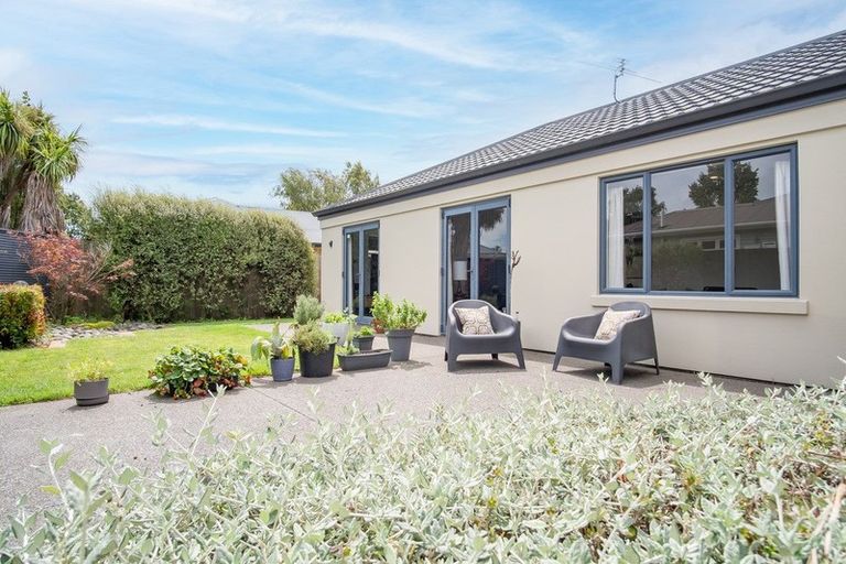 Photo of property in 137 Mcfaddens Road, St Albans, Christchurch, 8052